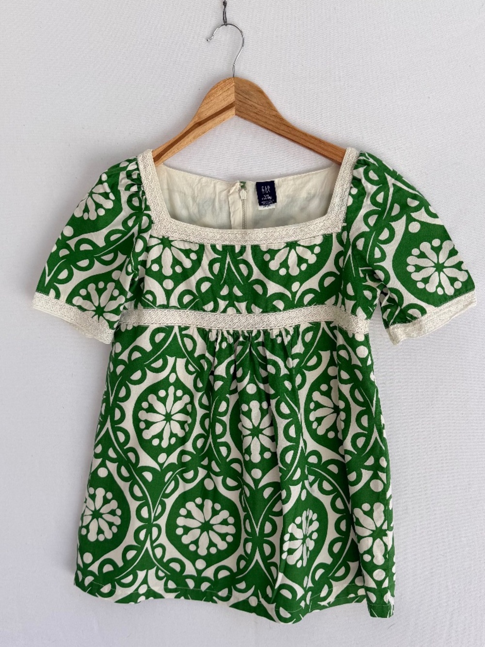 GAP Kids Girls XXL 14/16 Green & Cream Medallion Print Short Sleeve Dress